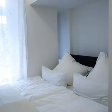2-zi. Am Ufer. Boxspringbetten. 2 Wc's. Apartment