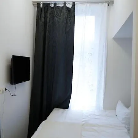 2-zi. Am Ufer. Boxspringbetten. 2 Wc's.